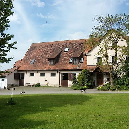 Ferienwohnung Neureuth Schillingsfürst Esterno foto